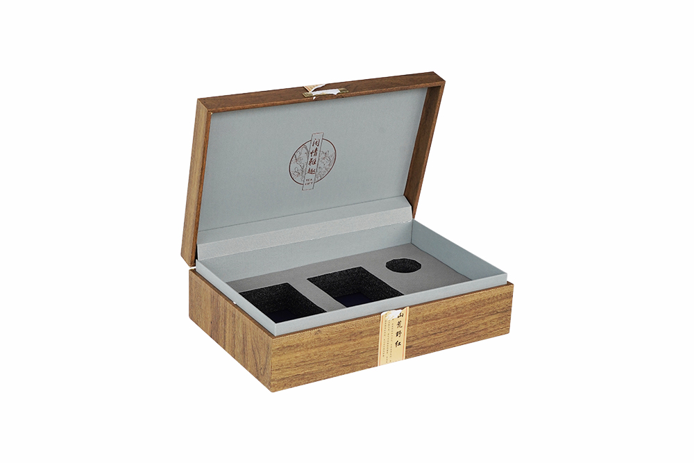Wooden box