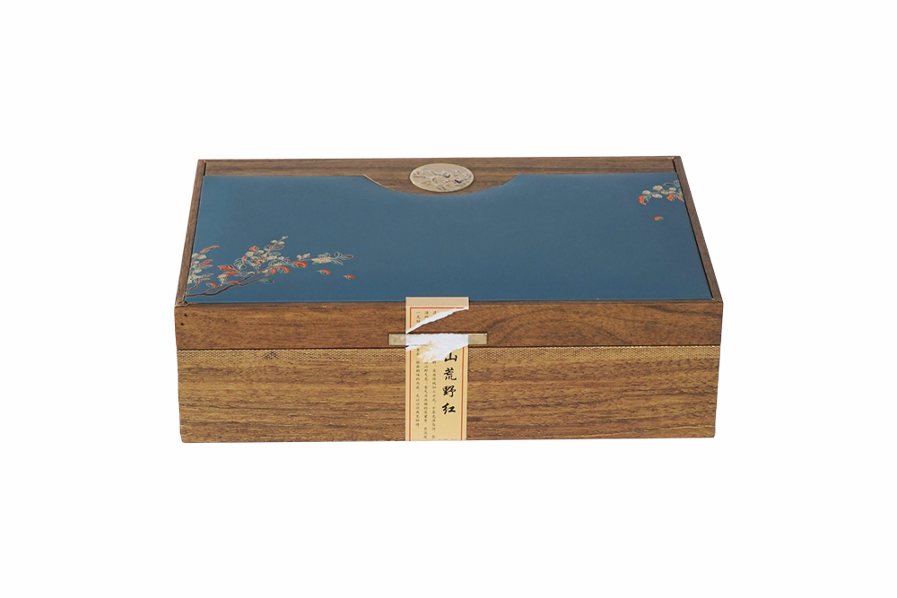 Wooden box