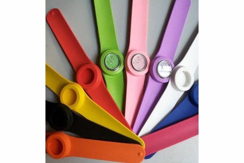 Silicon watch